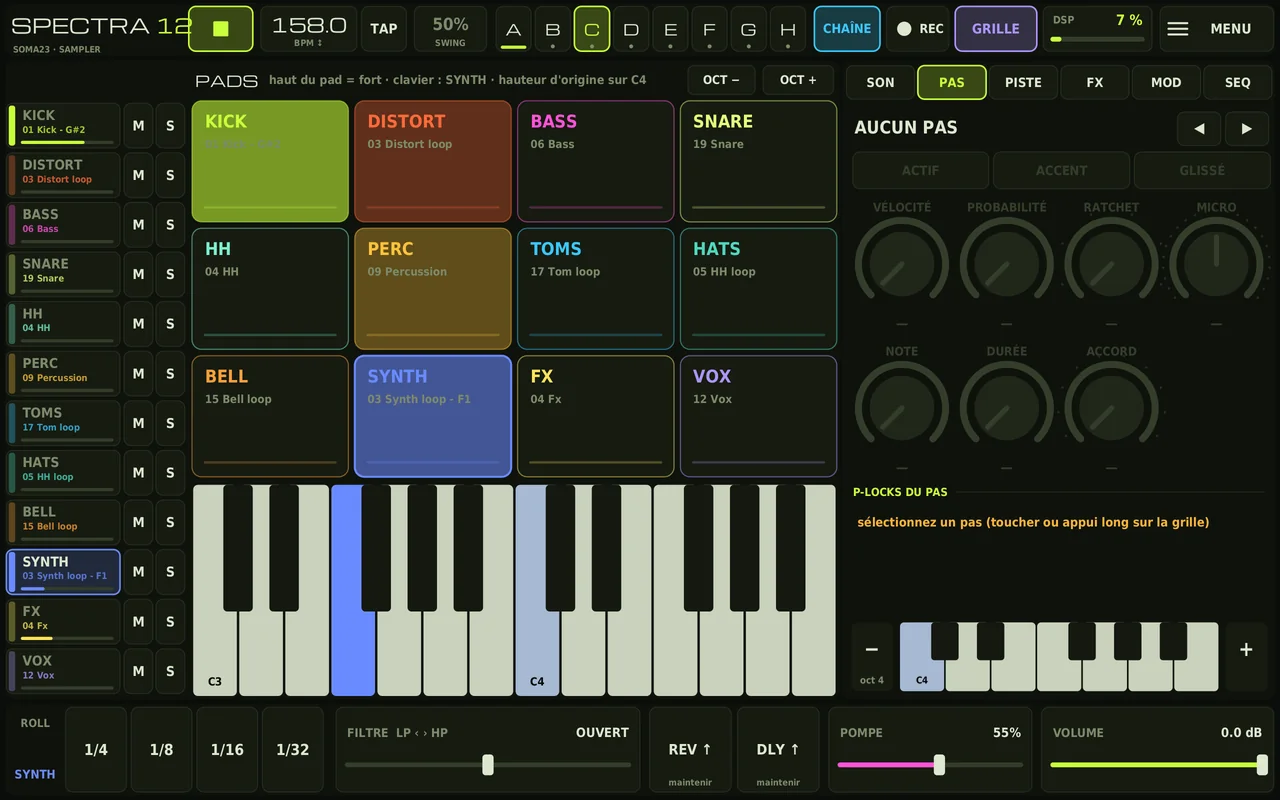 La vue pads : douze pads colorés et un clavier, avec les p-locks du pas à droite